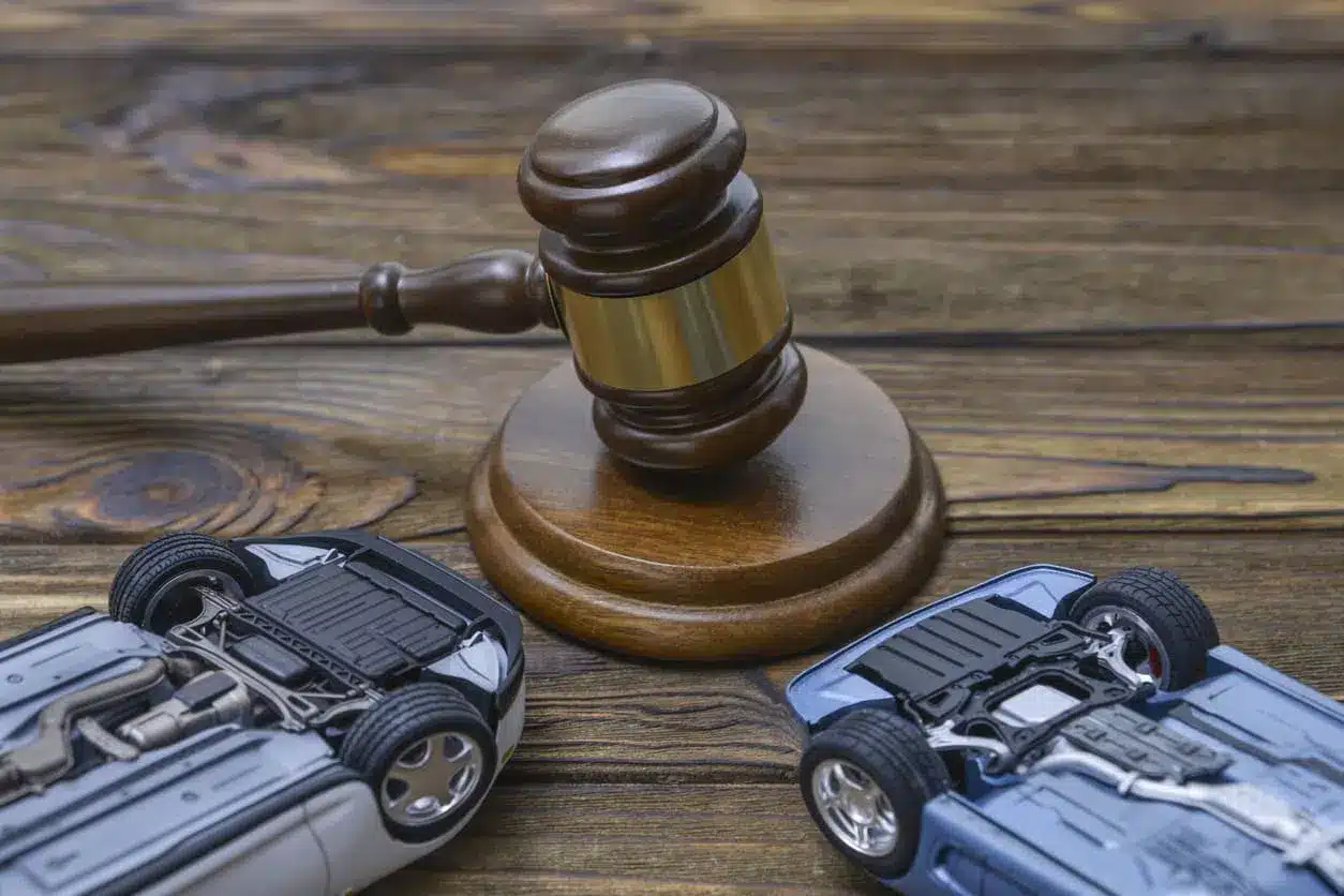 SUPERIOR LEGAL SUPPORT FOR YOUR CAR ACCIDENT CASE SUPERIOR LEGAL SUPPORT FOR YOUR CAR ACCIDENT CASE