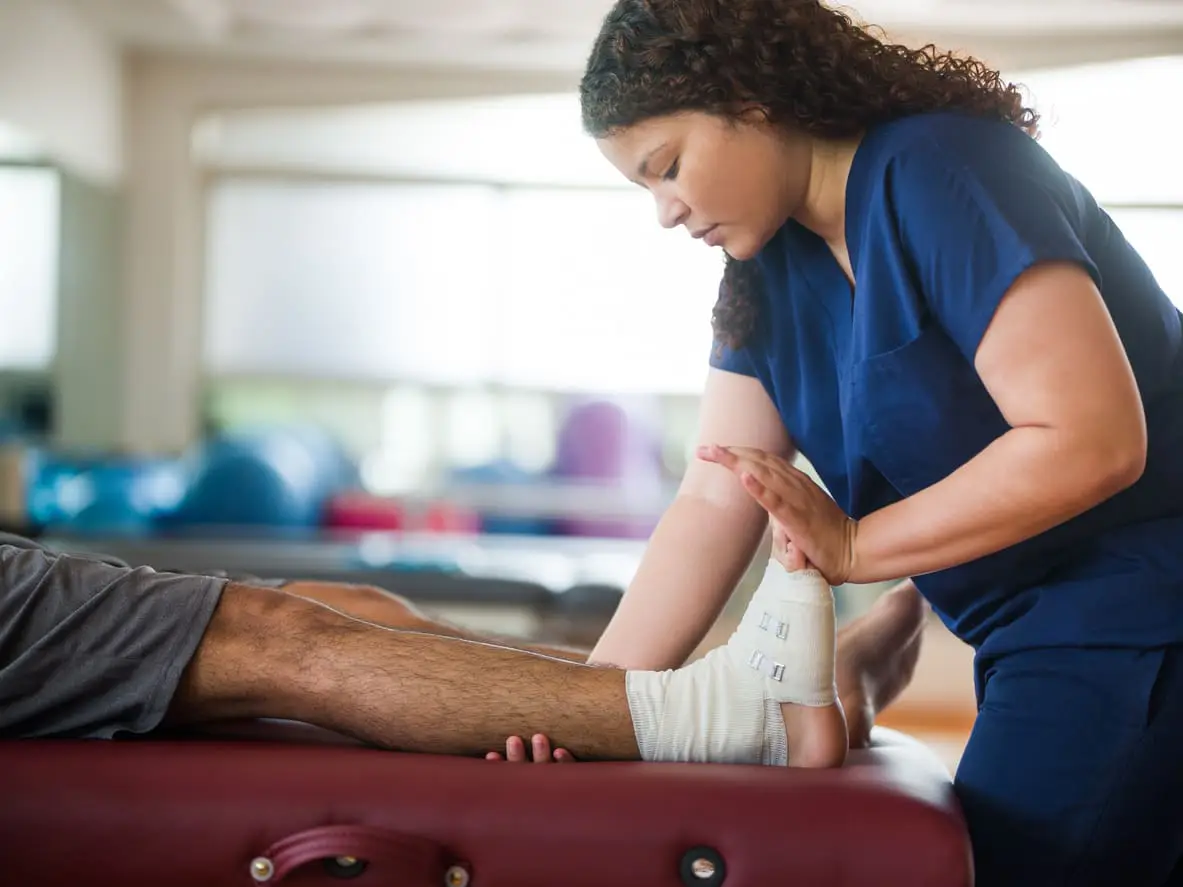 Complete rupture of the Achilles tendon Complete rupture of the Achilles tendon