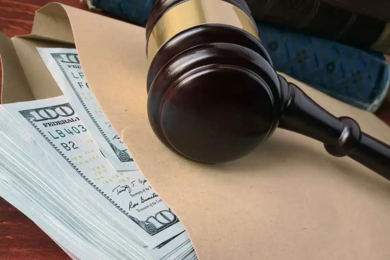 What is the Cost to Hire a Truck Accident Lawyer What is the Cost to Hire a Truck Accident Lawyer
