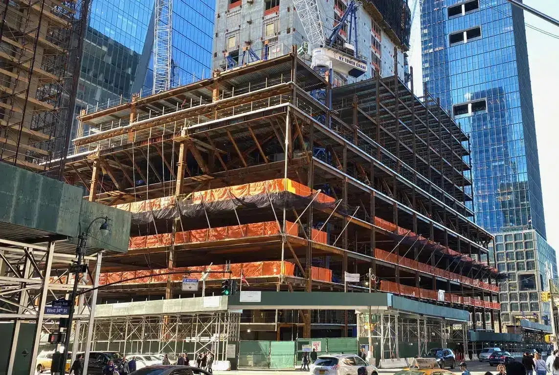 LIABILITY UNDER LABOR LAW SECTION 240(1) Why do scaffold accidents happen in nyc?